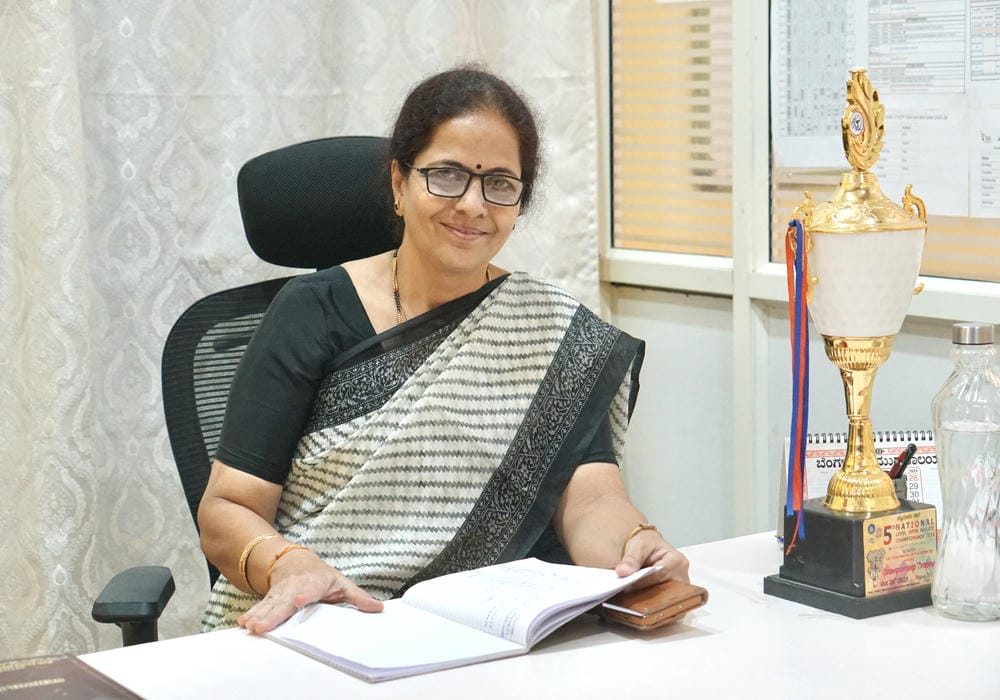 Dhakshayani - High School Headmistress, KSS Group of Institutions